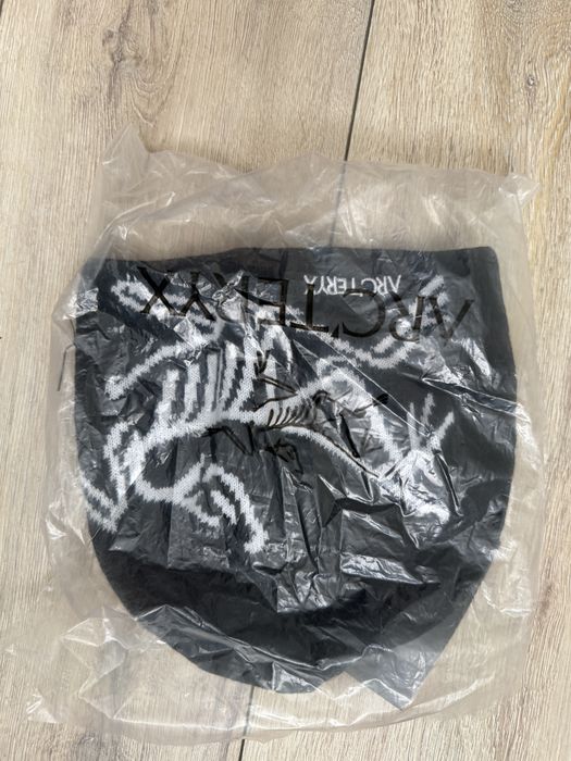 czapka arc’teryx