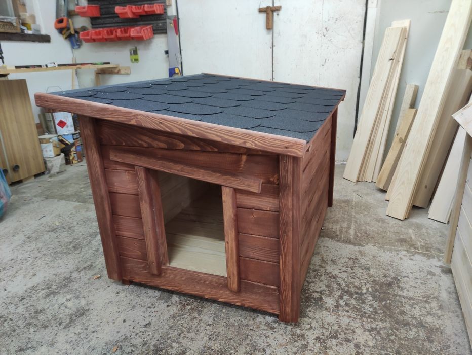 Buda dla psa M ocieplona full