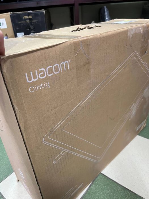 ТОП монітор планшет Wacom DTK-2260 (Cintiq 22)