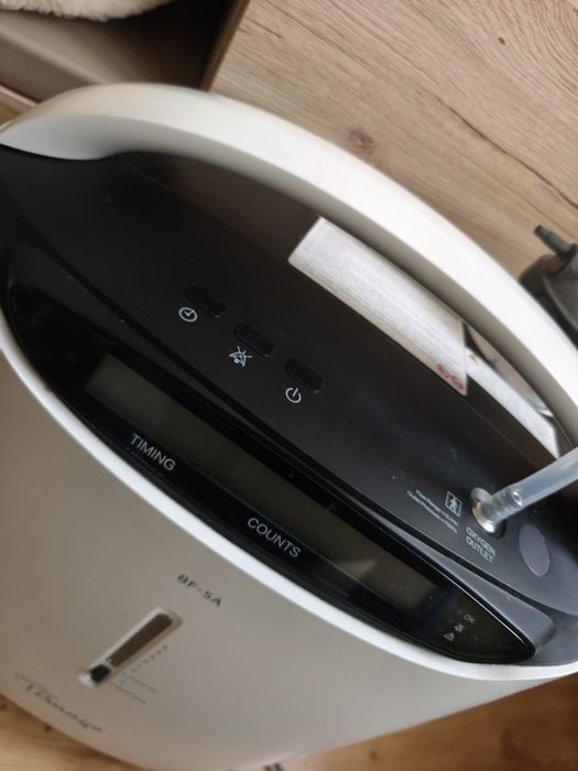 Koncentrator tlenu z czujnikiem tlenu TIMAGO  8F 5A