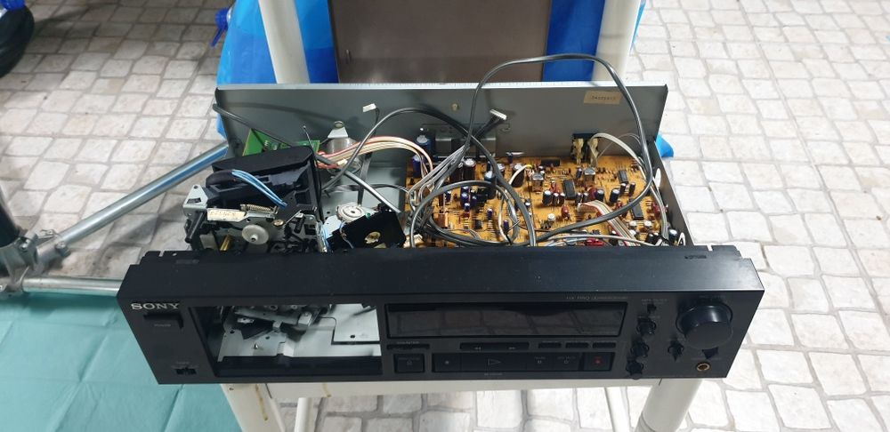 Deck Cassetes Sony TC - K590