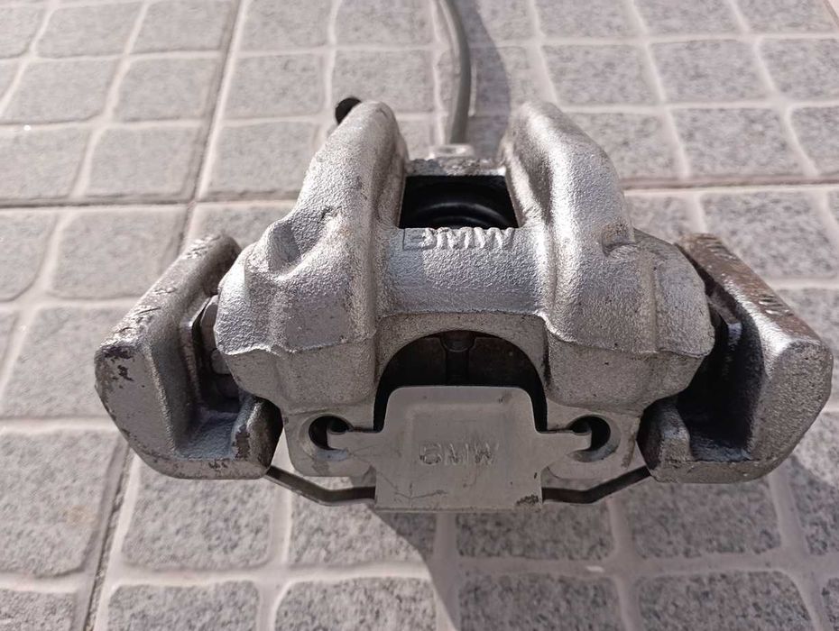 Pinça traseira direita BMW F30 F31 F35