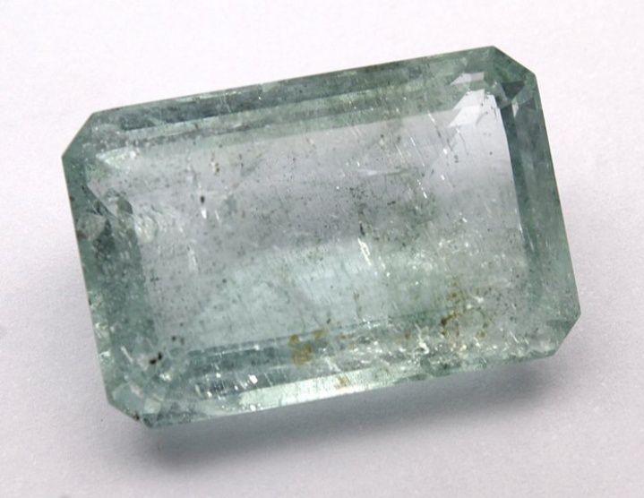 Água-Marinha GIGANTE (38.41 ct) - Corte Esmeralda e SEM Tratamento!