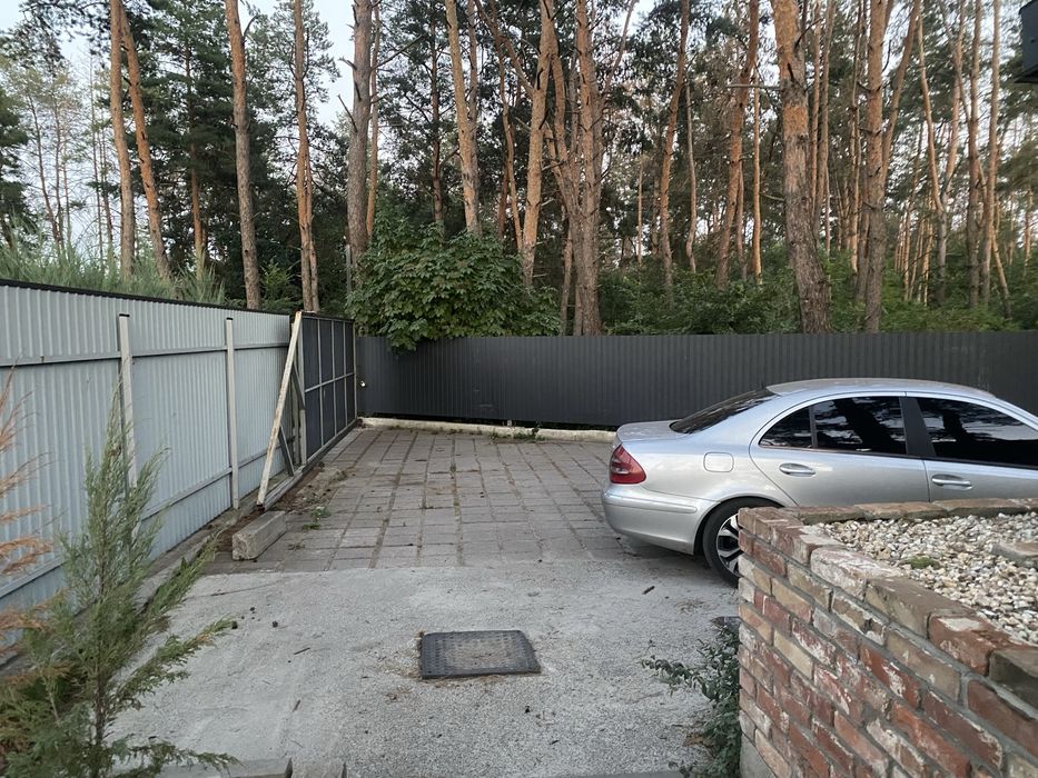 Mercedes-Benz w211