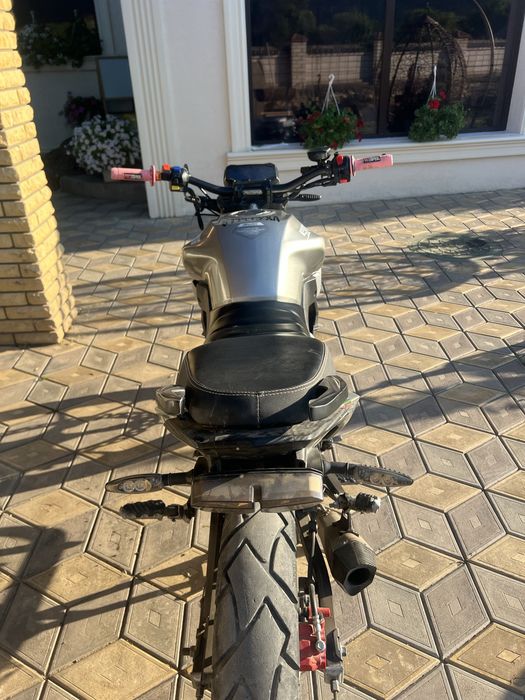Spark 200R33 у хорошому стані