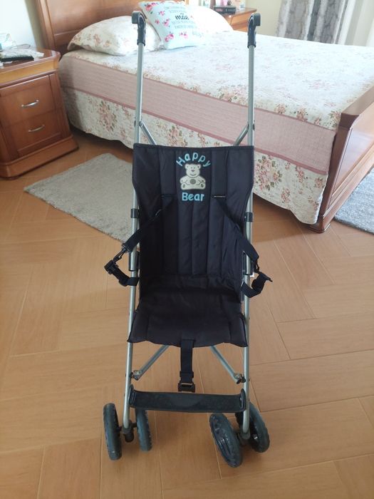 Vendo carrinho de bebé em perfeito estado.