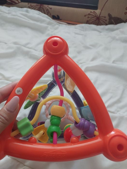 Дитяча іграшка для розвитку