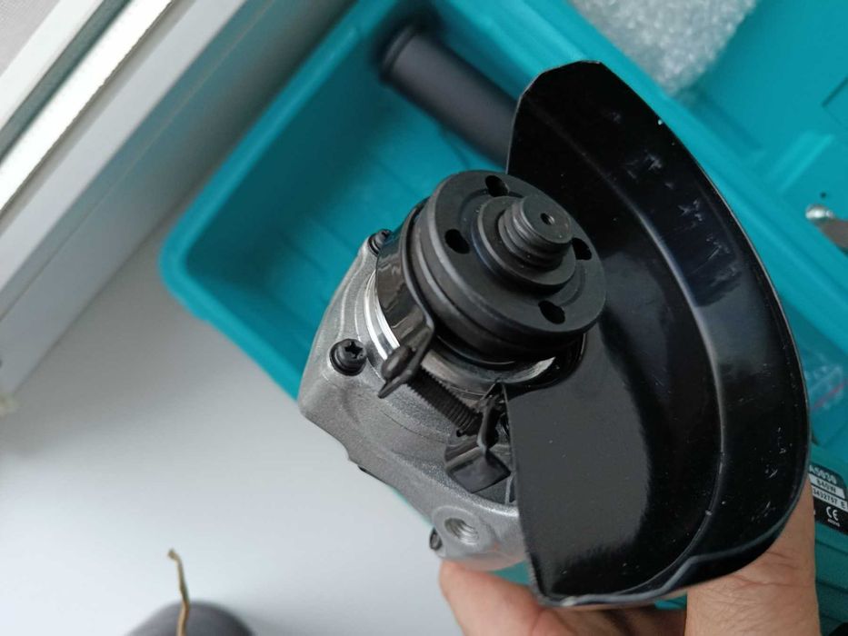 Компактна електрична КШМ (Болгарка) GA 5030 в переносному кейсі