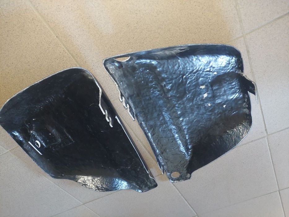 Sprzedam nowy kpl naprawczy odlony boczne boczki rama wsk125 garbuska