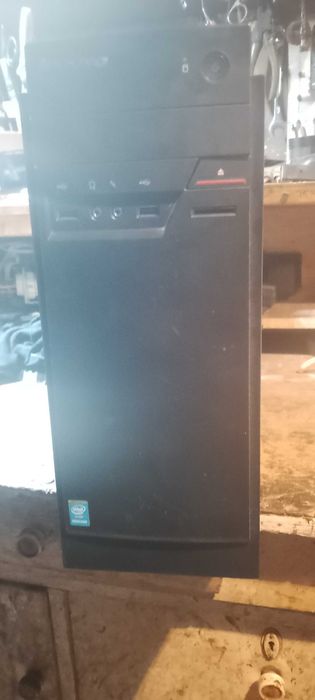 Системный блок. Шустрый Тихий. НЕ большого размера.Wi-Fi