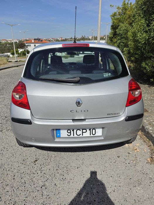 Renault Clio III 1.2 i – 2006