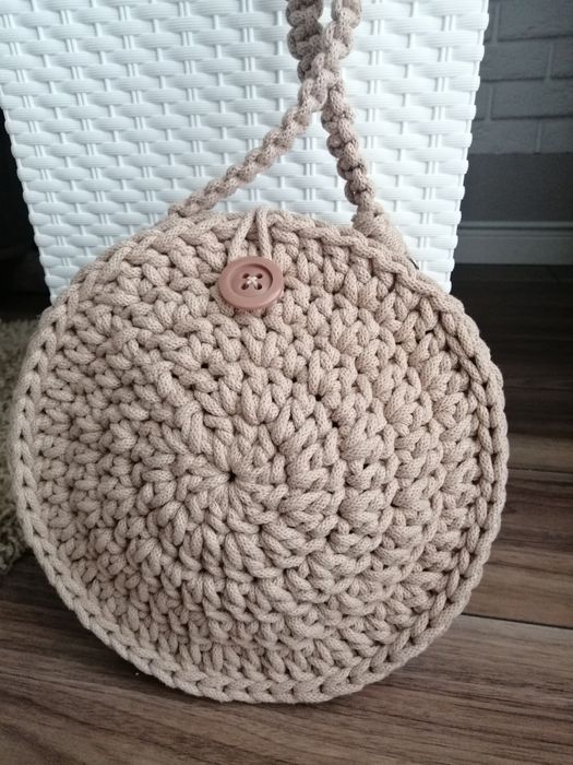 Torebka ze sznurka makrama szydełkowa ręcznie robiona
