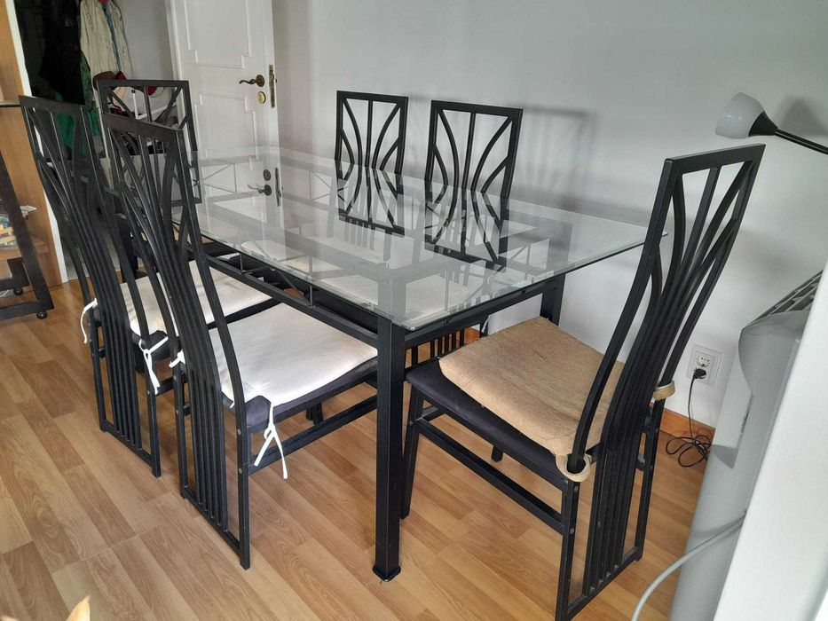 Mesa para sala mesa em ferro tampo vidro em Tavira