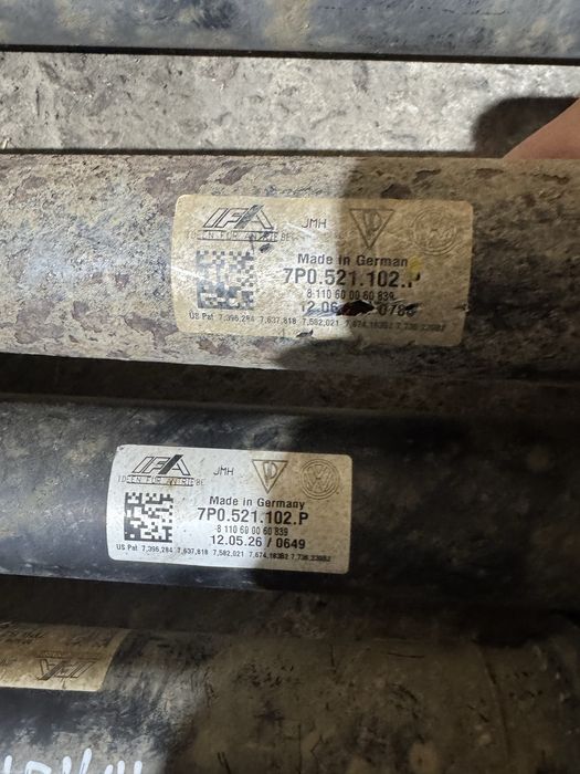 Карданий вал Tiguan 1  Touareg 2 NF.FL Audi q5