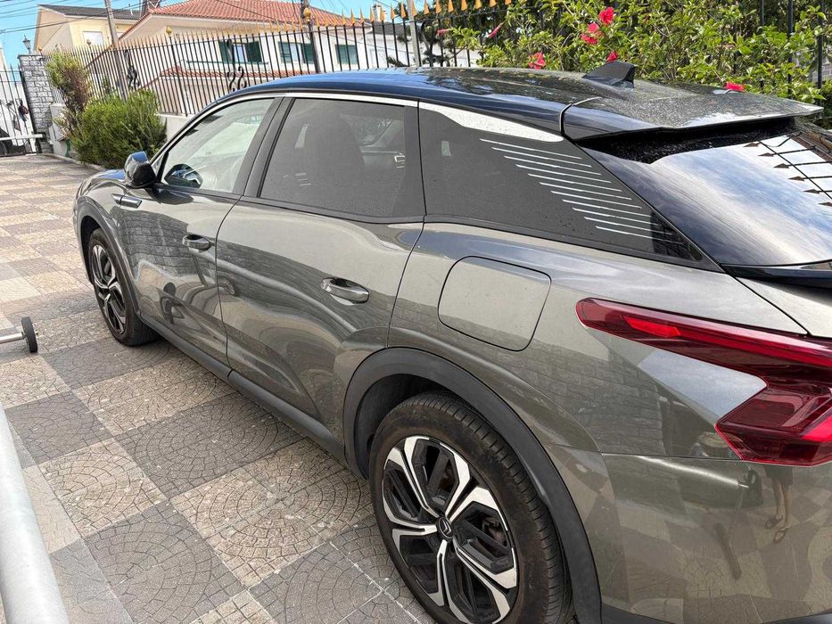 Citroen C5X Hybrid 225 e-EAT8 Shine Pack, 2022, 50000 Km, Teto Panorâmico