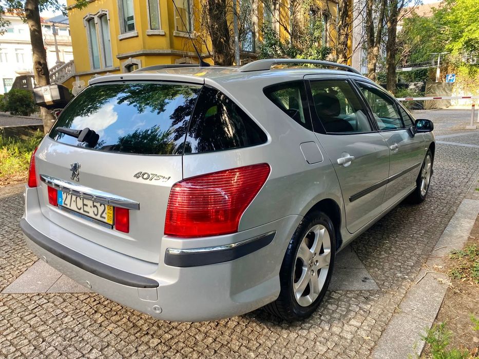 Peugeot 407 SW 2.0 HDi Navteq