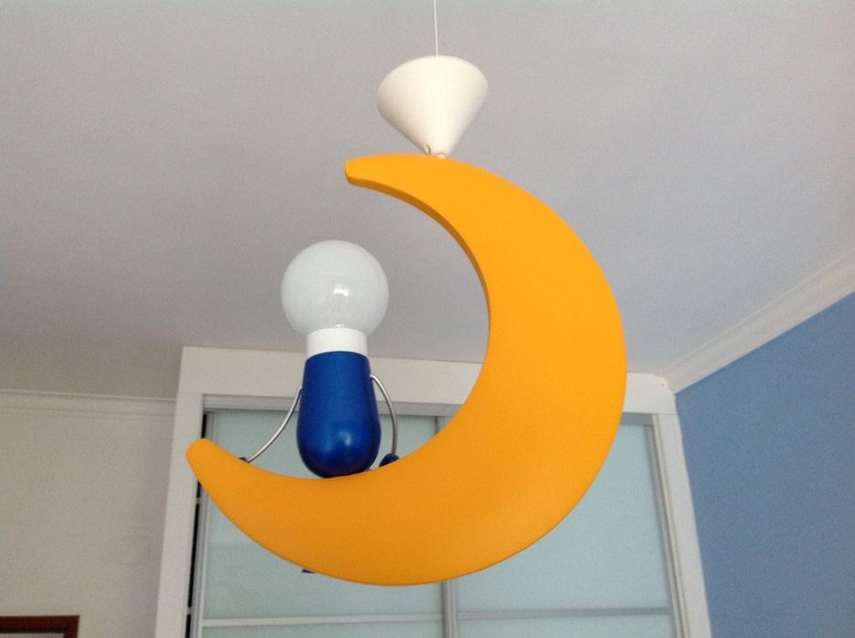 Candeeiro para quarto de criança
