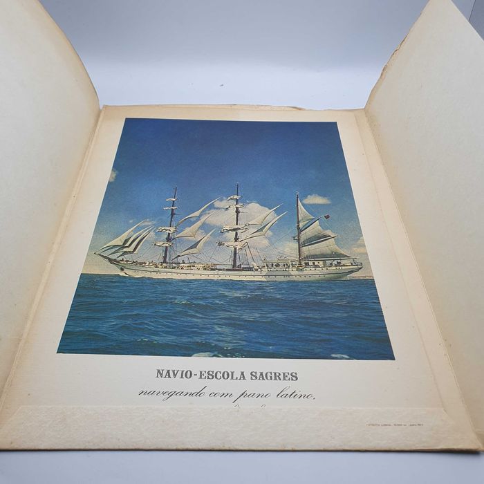 Livro - Fotografias Navio Escola Sagres - Ref-Esc