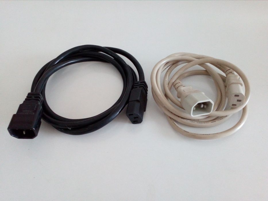 Cabos para ligar à corrente computadores e monitores64172187143043121