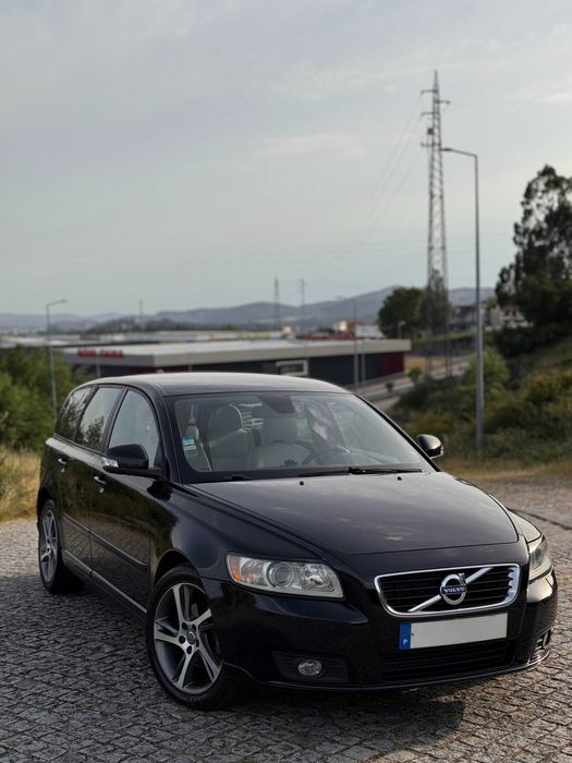 Volvo V50 D2 2012