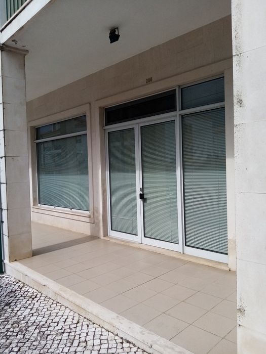 Escritório com 120m2