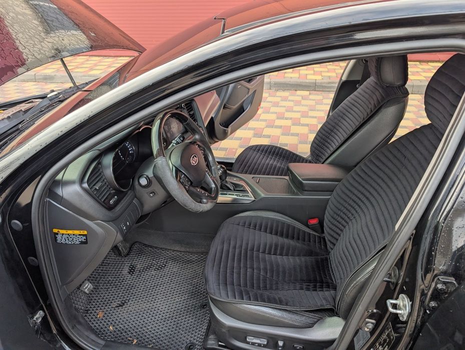 Продам автомобіль Кіа К5