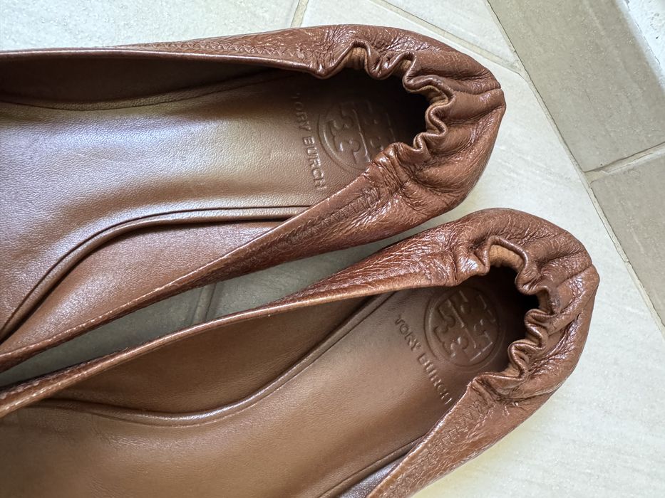 Продам шкіряні балетки Tory Burch
