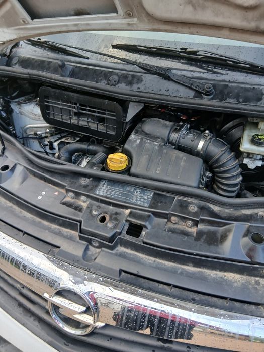 Opel vivaro 2.0 cdti