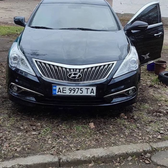 Продам Хундай Грандеур 2015г.вып.