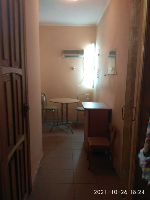 Продам частину будинку,недорого!