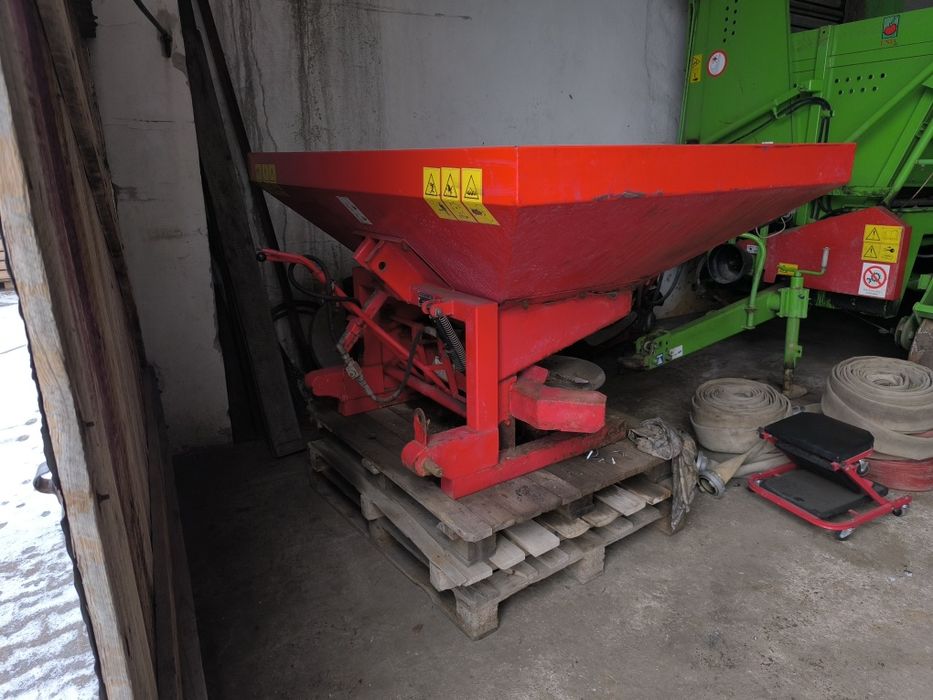 Rozsiewacz nawozu Altro