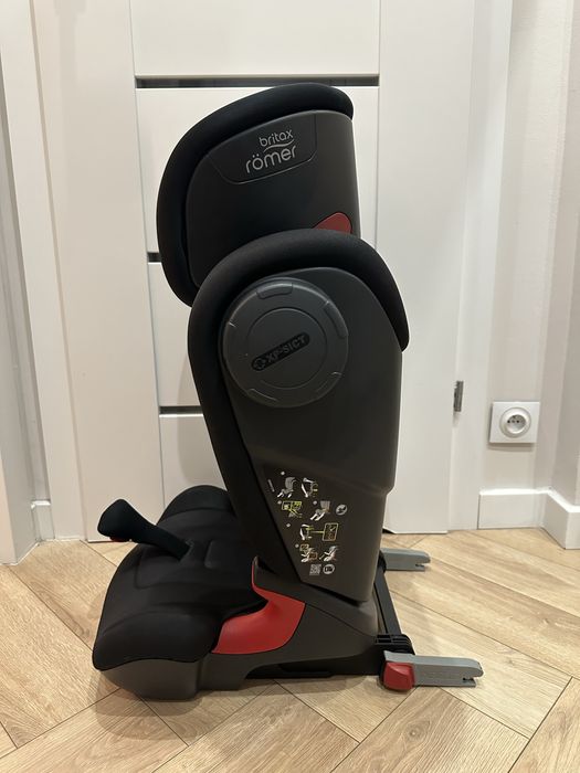 Fotelik samochodowy Britax & Romer Kidfix 2S 15-36 kg ISOFIX
