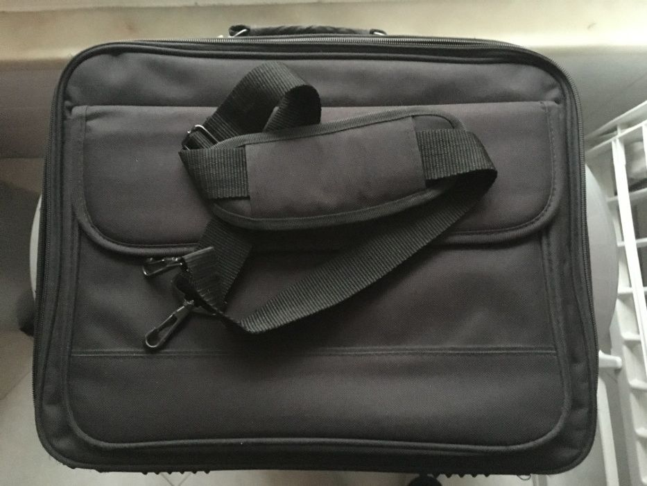 Pasta Portátil para documentos ou portátil