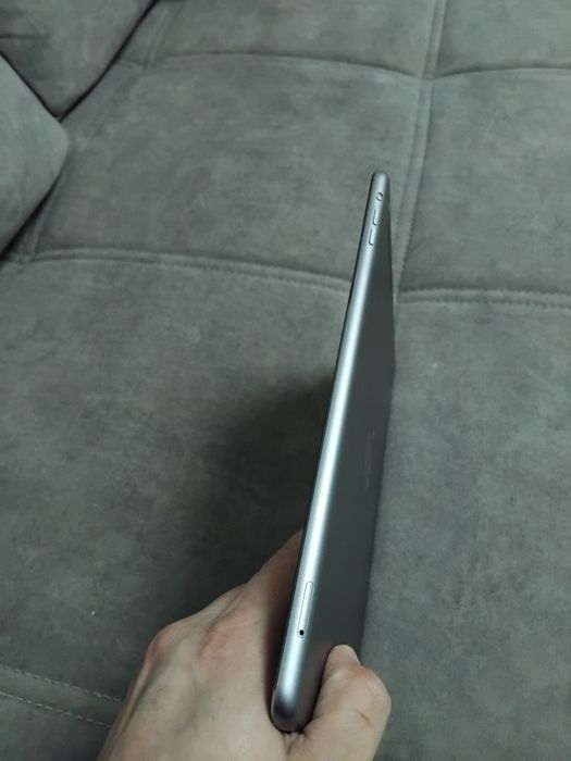 iPad Air Планшет