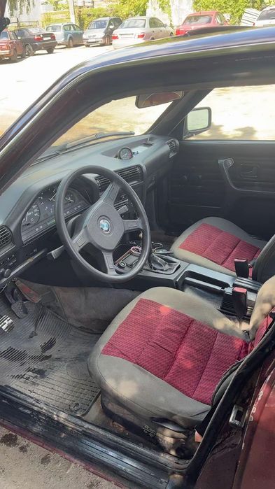 Продається БМВ е30