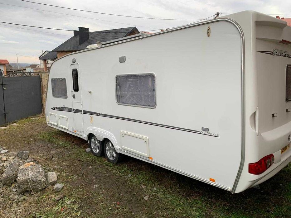 Автодім Swift  2007 рік.  Караван преміум