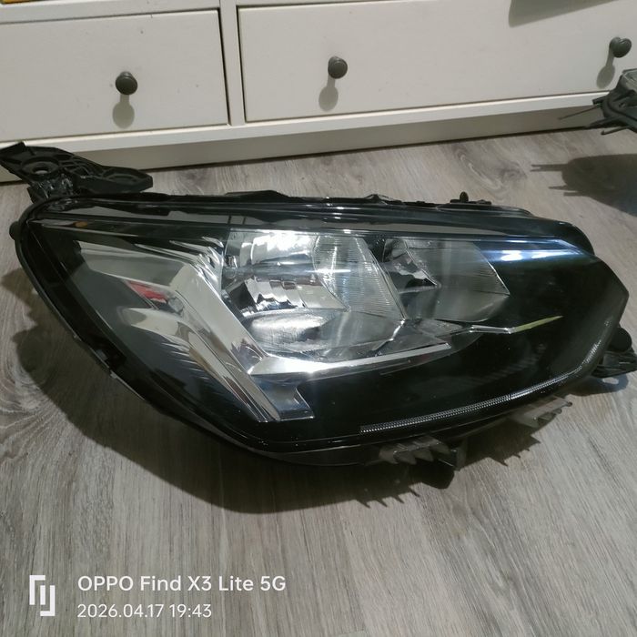 Farol / Ótica Direito Peugeot 208 II (Ano '19 a '26)-