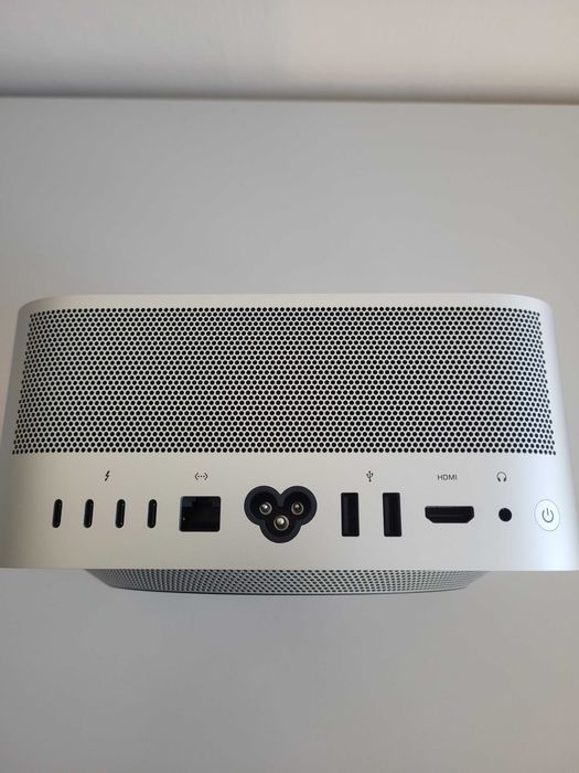 Mac Studio M1 Max 10-CORE CPU + 32-CORE GPU/32GB/1TB SSD