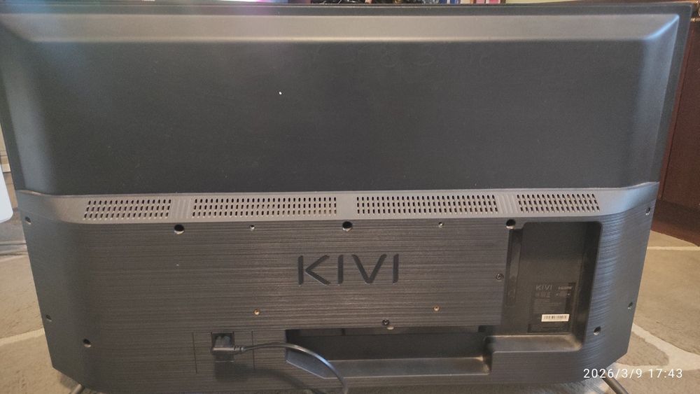 Продається телевізор KIVI ( 32 )