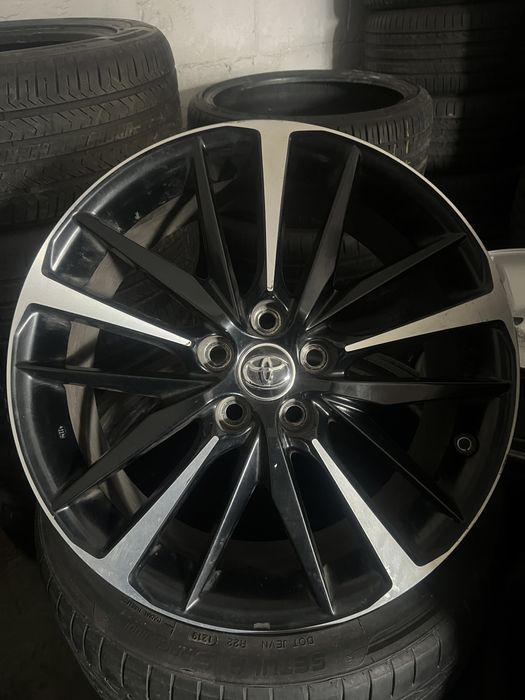 Диск Toyota Camry 70 р19 5/114,3 Оригінал Поштучно