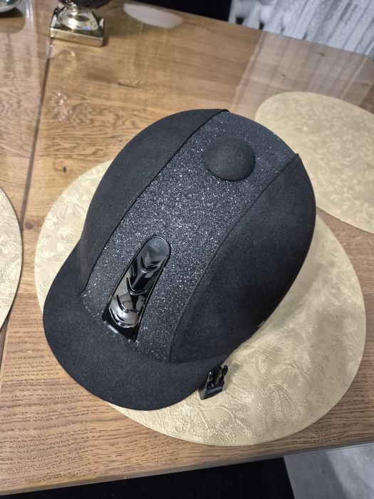 Kask / toczek na konia