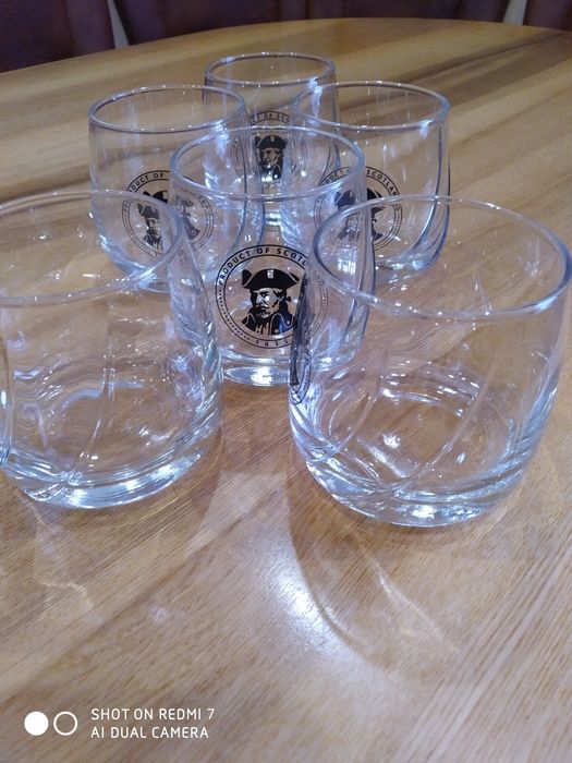 Келих для віски...