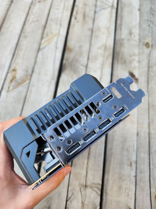 Видеокарта Rtx 4080 16gb Asus tuf Під ремонт