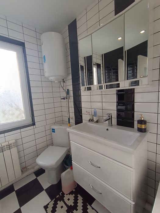 Продається компактний житловий будинок з ремонтом