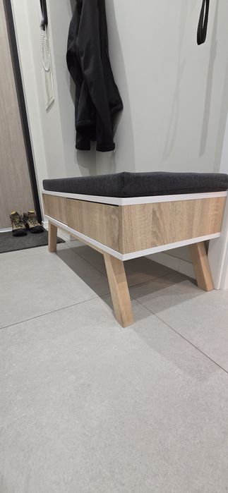 Szafka z siedziskiem do przedpokoju