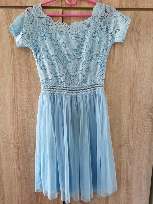 Sukienka ładna błękitna tiul koronka S