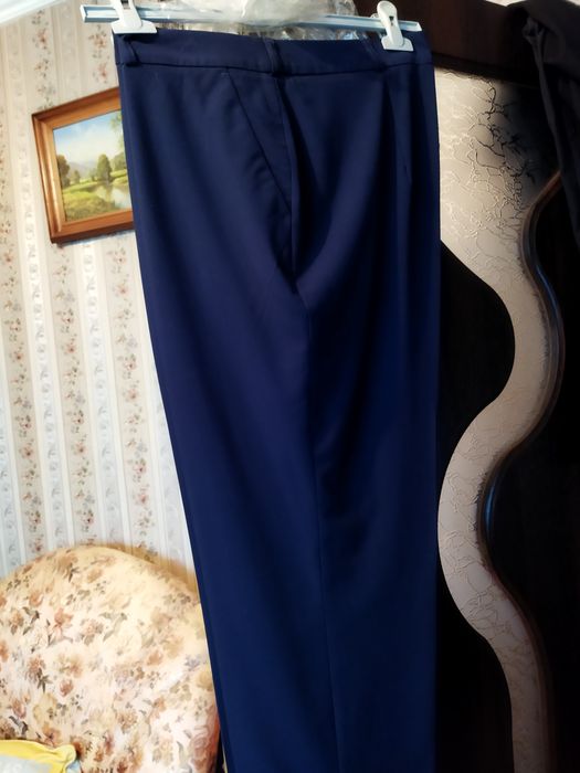 Продам англійські класичні брюки на весну