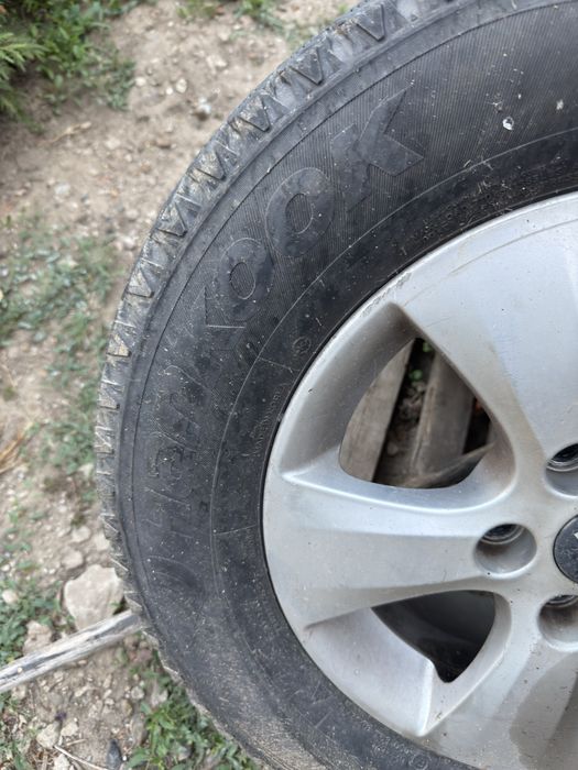 Диски с зимней резиной 205.70.15 kia optima,k5