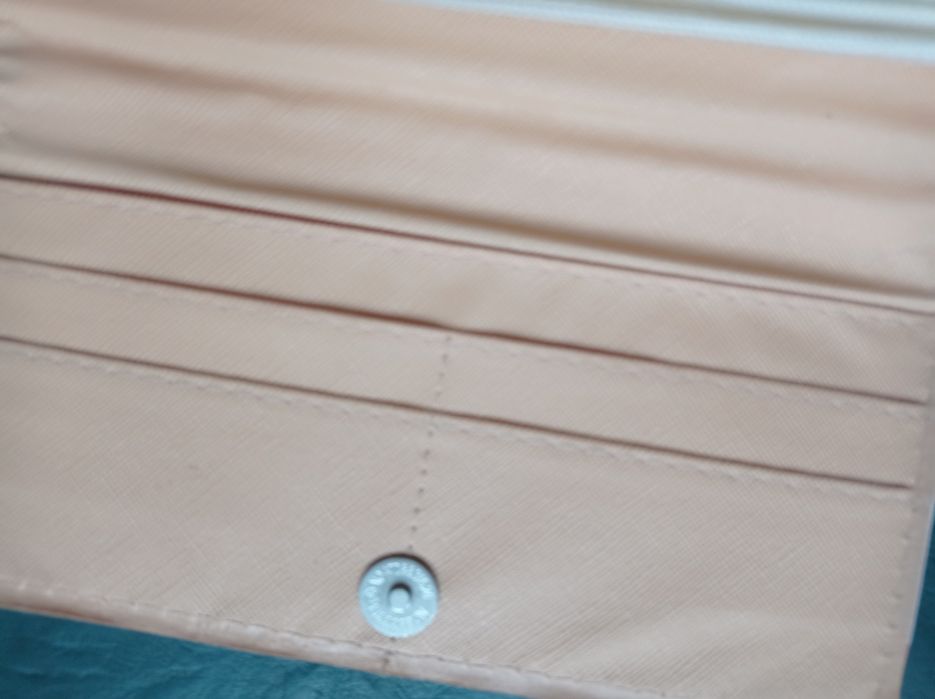 Гаманець для дівчинки