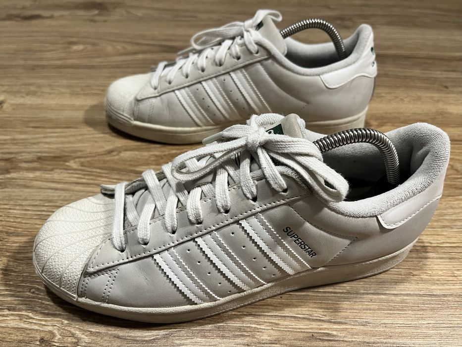 Кросівки Adidas Superstar оригінал  Розмір 42(27 см.)